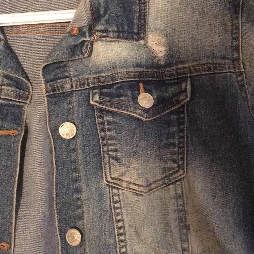 Jacket - Picture 2 of 4